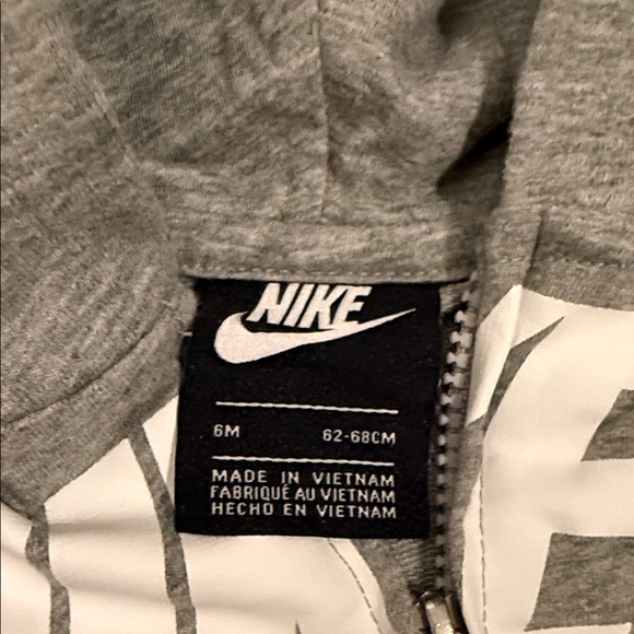 Nike Gray and Black Baby Outfit Set Size 6M - Picture 2 of 6